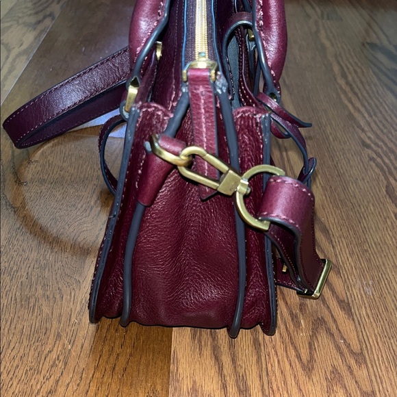 Fossil Dark Red Leather Crossbody Bag - Picture 6 of 12